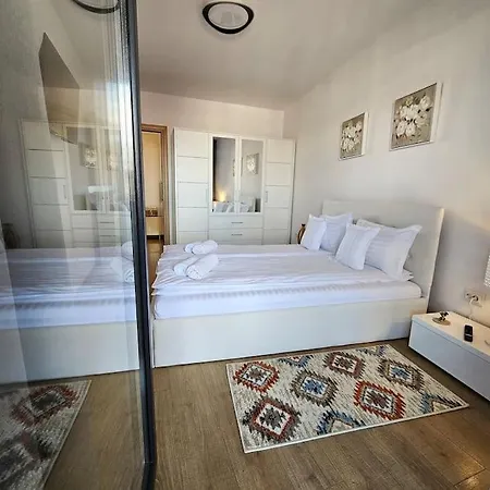 Sandyserene Appartement